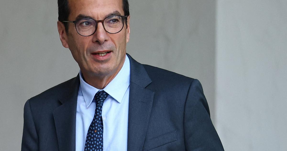 , &laquo;On n&rsquo;est pas autistes&raquo; : le nouveau ministre du Travail, Jean-Pierre Farandou, provoque un toll&eacute; pour son premier 20 Heures
