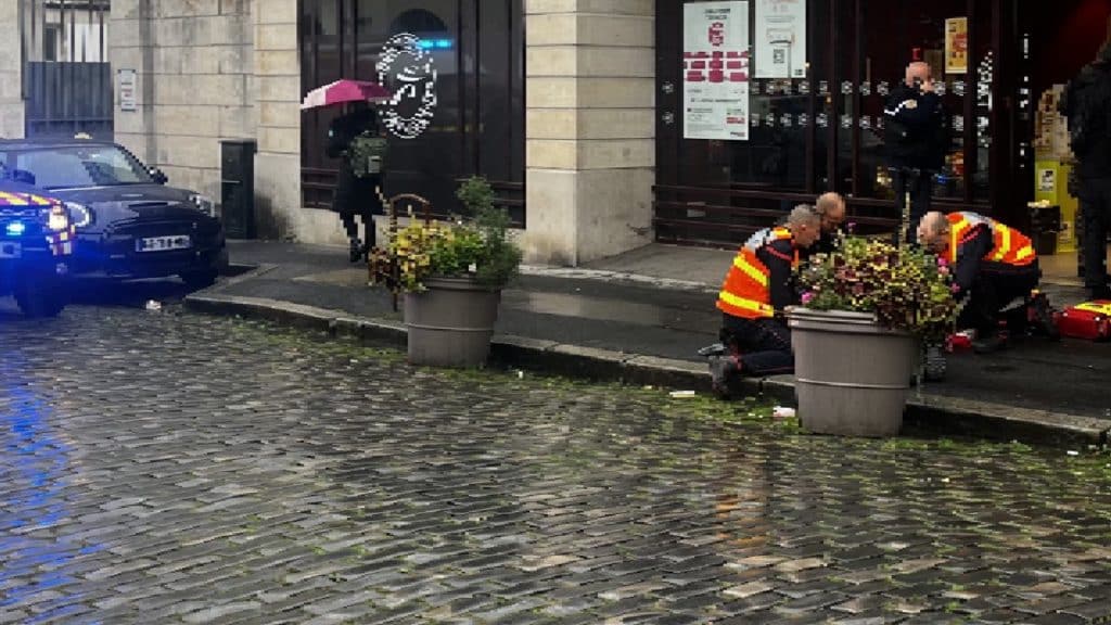 , Un adolescent poignard&eacute; au cou en plein centre ville de Senlis