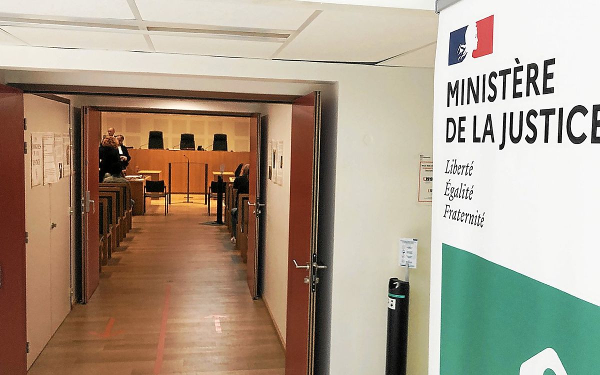 , &laquo; Rien &agrave; foutre de ta maison de sant&eacute; &raquo; : &agrave; Pont-Aven, le m&eacute;decin &laquo; en d&eacute;ni de d&eacute;pression &raquo; a injuri&eacute; et menac&eacute; le maire durant l&rsquo;&eacute;t&eacute;