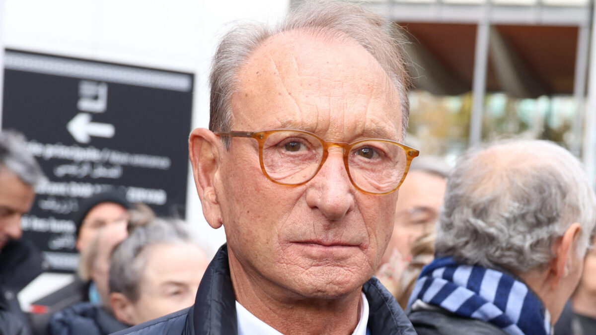 , Bertrand Delano&euml; : &laquo;&nbsp;En sortant d&rsquo;un salon…&nbsp;&raquo;, l&rsquo;agression sanglante