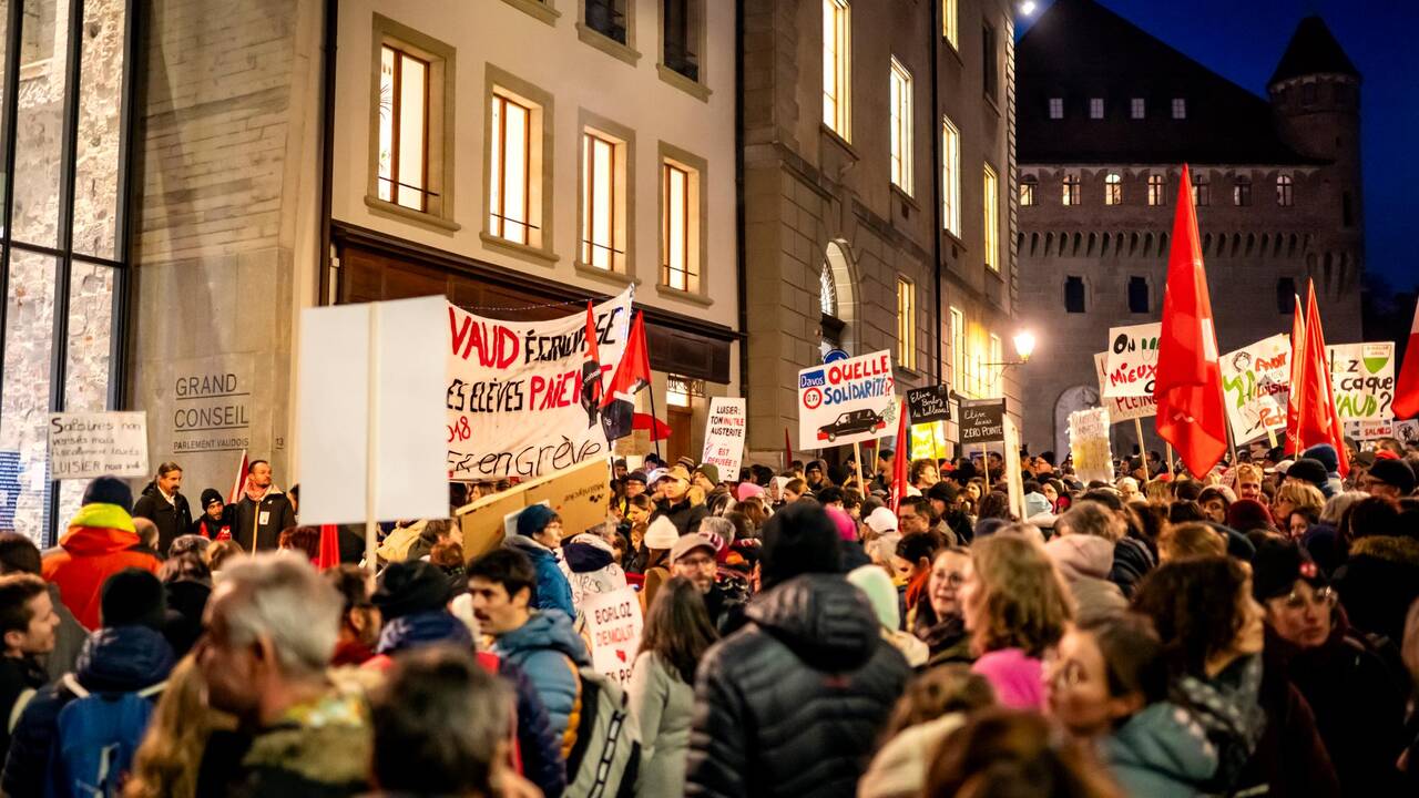 , &laquo;Non &agrave; la violence, mais&hellip;&raquo; ou la p&eacute;rilleuse ambigu&iuml;t&eacute; de la gauche vaudoise
