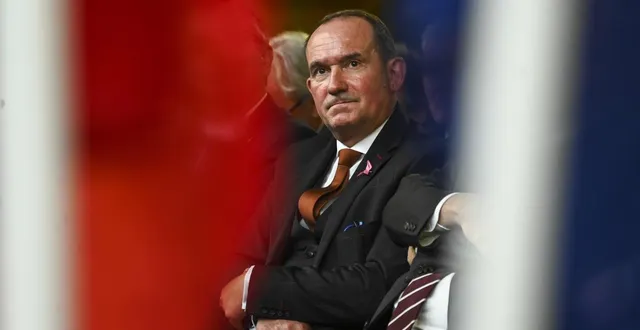 photo le pr&eacute;sident emmanuel franco et l&rsquo;association des maires de la sarthe tiennent &agrave; &laquo;&nbsp;exprimer leur soutien&nbsp;&raquo; apr&egrave;s cette nouvelle agression. &copy; archives le maine libre - denis lambert 