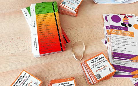 Des violentom&egrave;tres, outils de pr&eacute;vention des violences conjugales, ont &eacute;t&eacute; mis &agrave; disposition pour &ecirc;tre d&eacute;pos&eacute;s dans les mairies.