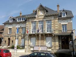 , France: un maire condamn&eacute; pour violences apr&egrave;s avoir tent&eacute; d&rsquo;arr&ecirc;ter un rod&eacute;o urbain dans sa commune