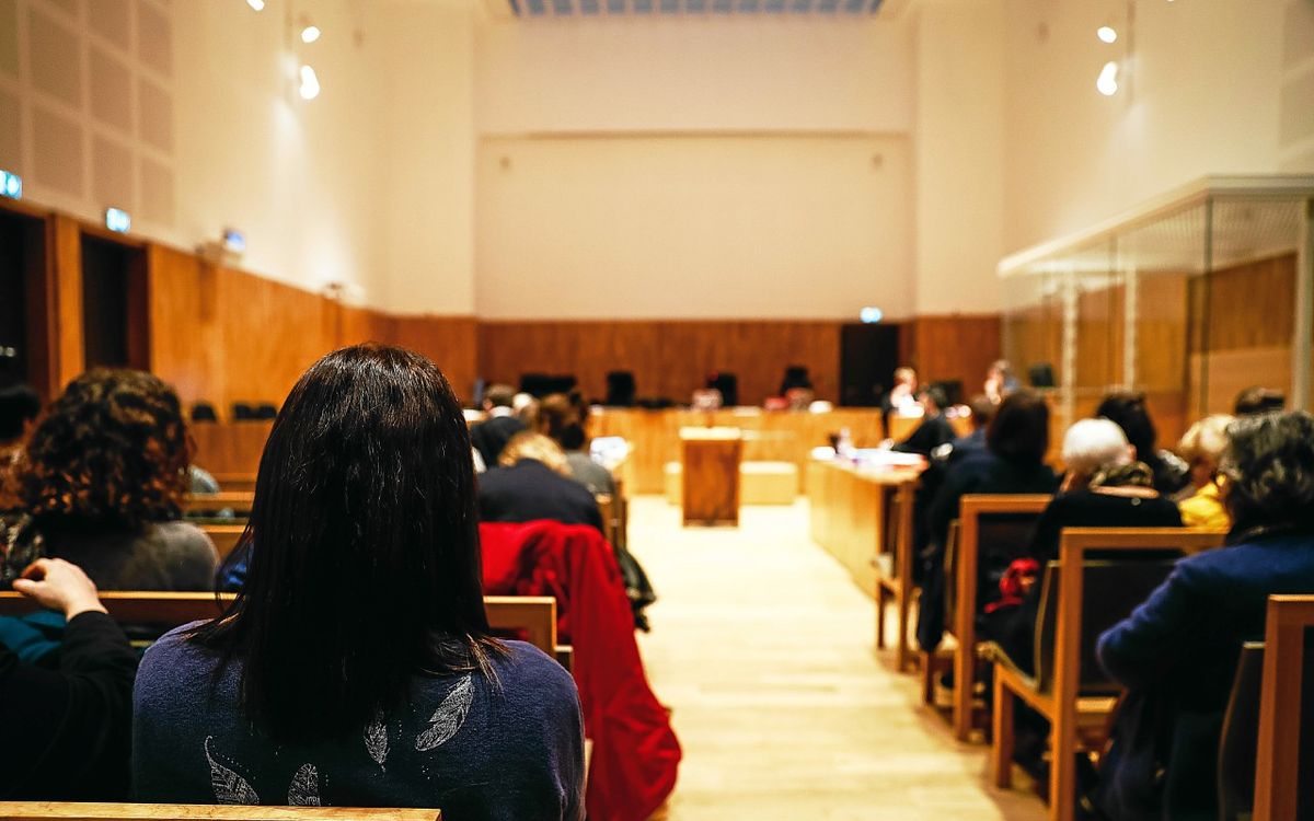 , L&rsquo;ex-&eacute;lu brestois Charles Kermarec condamn&eacute; &agrave; 13 ans de r&eacute;clusion pour les viols et les agressions sexuelles commis sur ses trois neveux