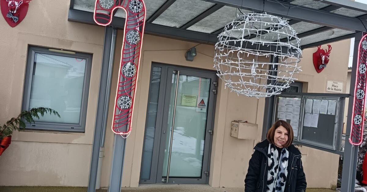 , Municipales 2026 Encore marqu&eacute;e par l&rsquo;agression subie en 2023, la maire d&rsquo;Ozan (Ain) jette l&rsquo;&eacute;ponge