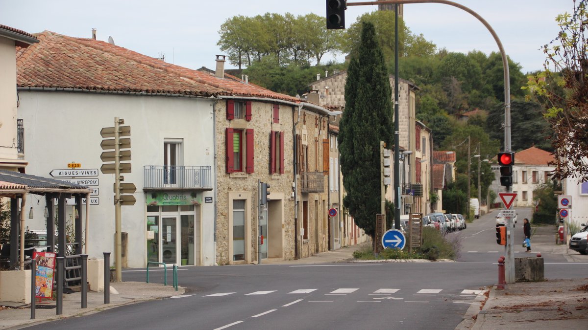 , &laquo;&nbsp;Je me retrouve &agrave; vivre dans une commune o&ugrave; l&rsquo;on ne veut plus de nous&nbsp;&raquo; : apr&egrave;s avoir d&eacute;fendu le maire agress&eacute; &agrave; la sortie du bureau de vote, il est devenu le &laquo;&nbsp;paria&nbsp;&raquo; du …