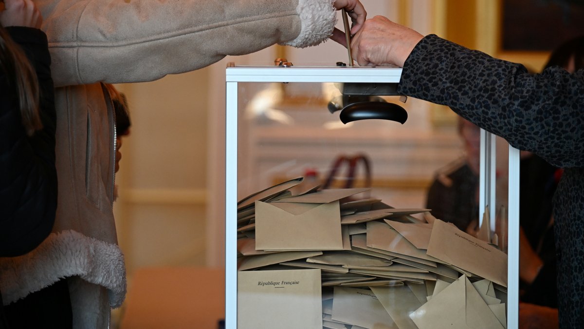 , &laquo;&nbsp;Je n&rsquo;ai jamais frapp&eacute; sa femme et le maire&nbsp;&raquo; : l&rsquo;homme qui a agress&eacute; l&rsquo;&eacute;dile &agrave; la sortie du bureau de vote livre sa version des faits