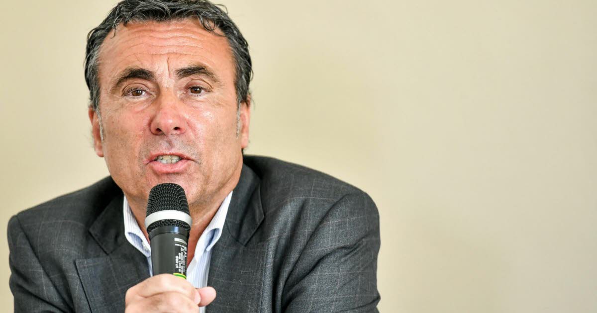 , Municipales 2026 &laquo; Envie de vous mettre un coup de boule &raquo; : le maire LR d&rsquo;Arcachon insulte et menace son rival, enqu&ecirc;te ouverte