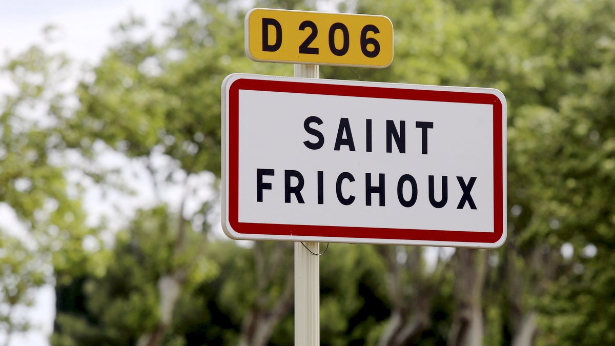 , Le maire de cette commune de l&rsquo;Aude violemment agress&eacute; par un individu alors qu&rsquo;il venait lui porter assistance