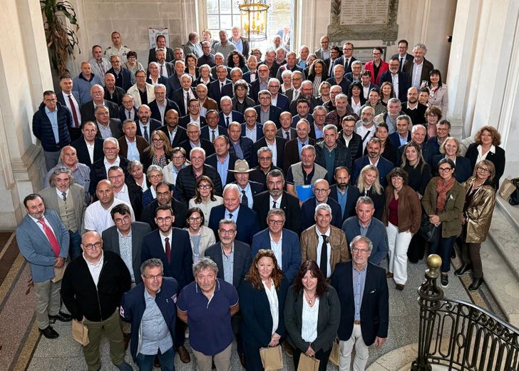 Les nouveaux maires &agrave; la pr&eacute;fecture