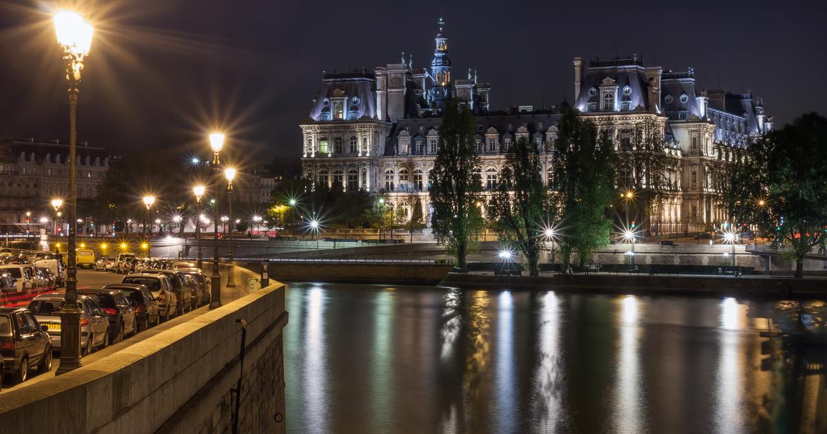 , Nuit Blanche à Paris : la maire du 10e arrondissement agressée selon la mairie de Paris, des «militants d’extrême droite» mis en cause