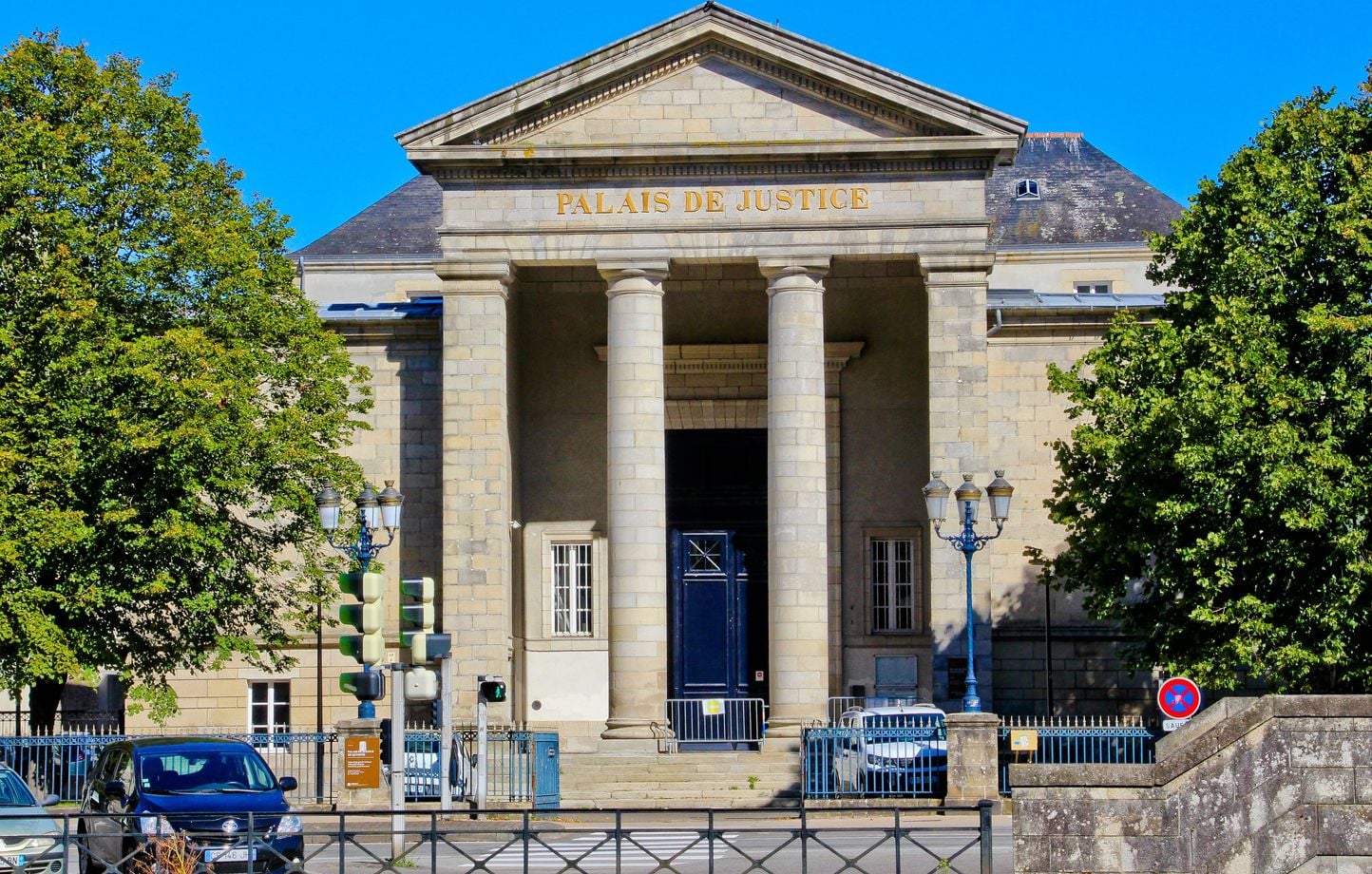 , Concarneau : Enqu&ecirc;te pour agression sexuelle contre le maire, qui d&eacute;nonce des &laquo; accusations infamantes &raquo;