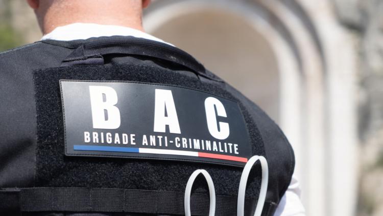 , Pas-de-Calais : la maire de Verquin agressée en voulant empêcher une installation illicite de caravanes, trois suspects interpellés