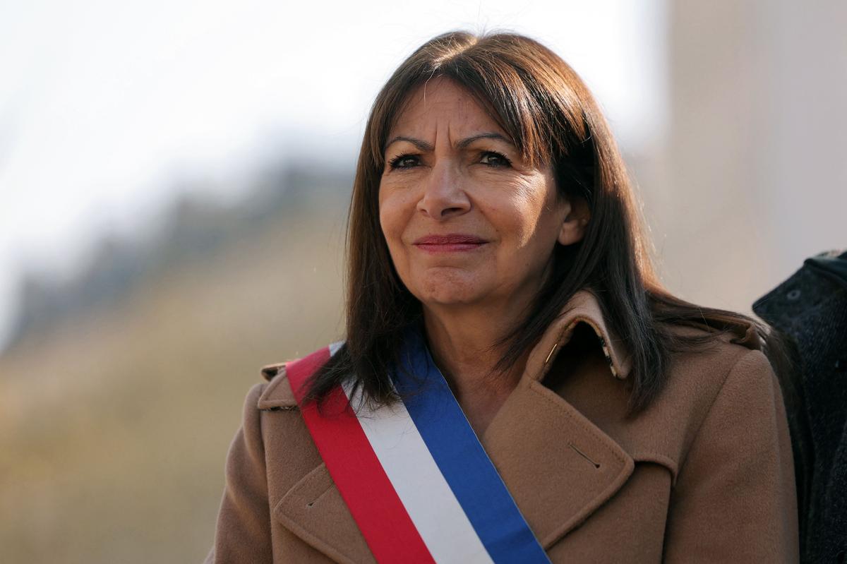 , Scandale du p&eacute;riscolaire &agrave; Paris : l&rsquo;ancienne maire Anne Hidalgo et son adjoint Patrick Bloche vis&eacute;s par des plaintes