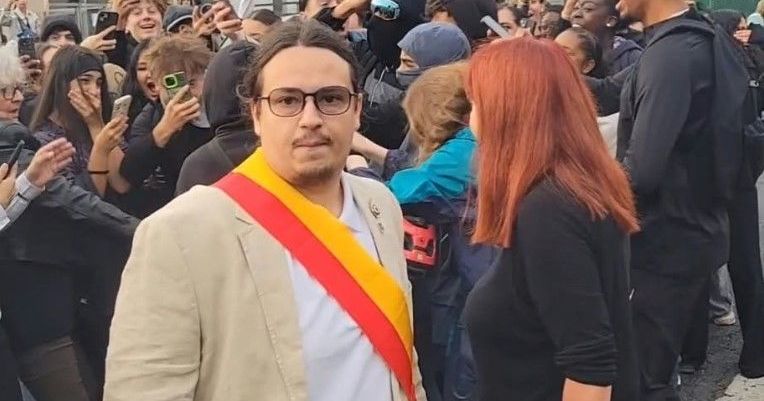 , Mouvement lycéen : un élu communiste d’Orléans porte plainte après avoir été bousculé et insulté par un policier